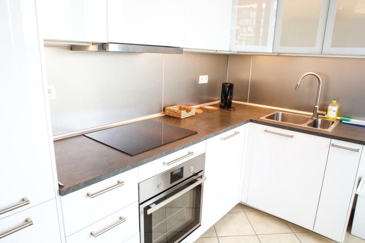 Luxury In Apartment *