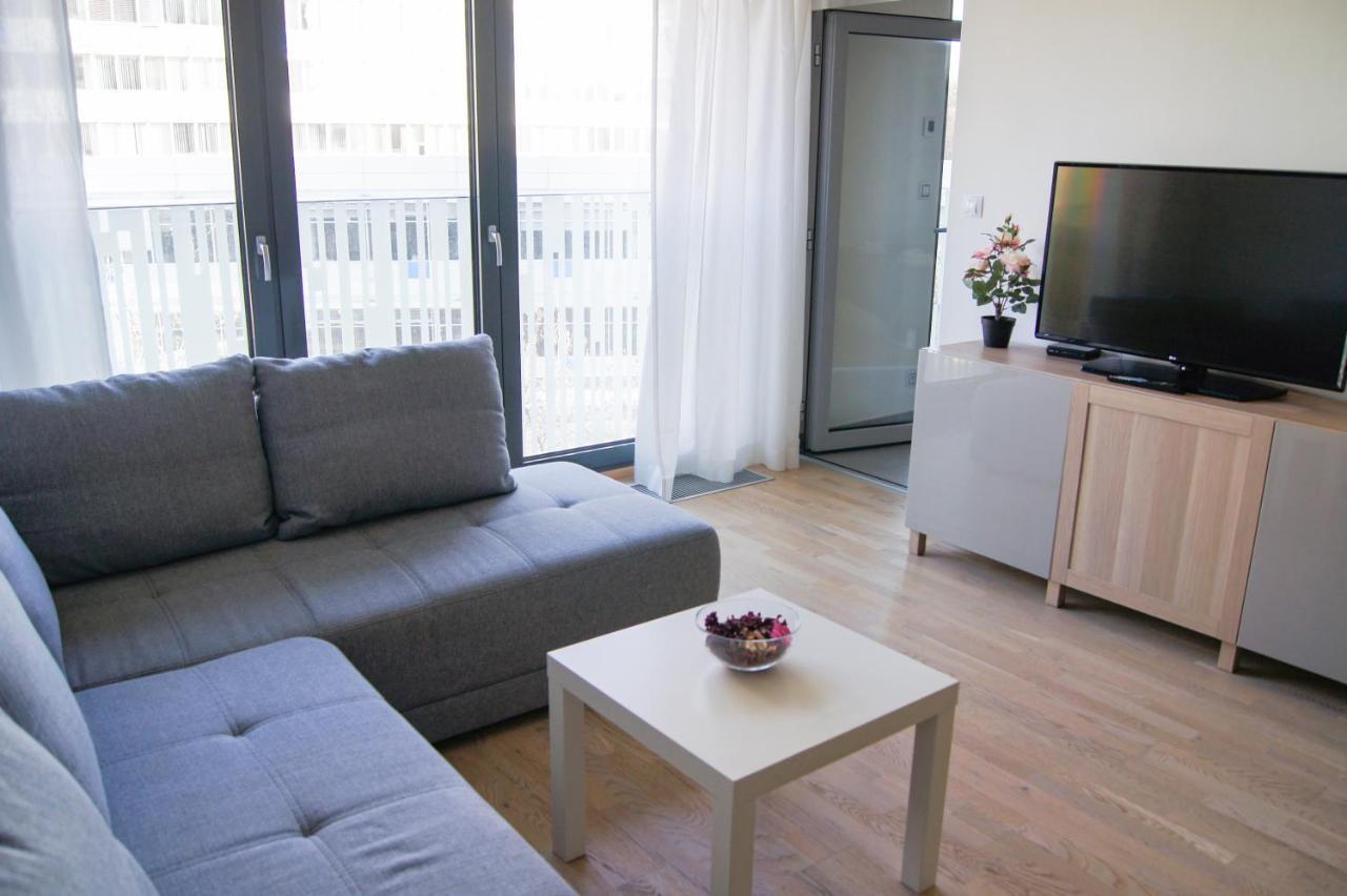 Luxury In Apartment *